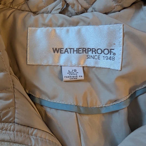 Fall Quilted Jacket - Picture 2 of 2